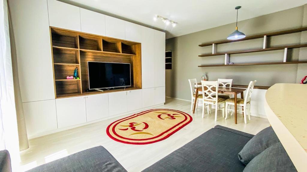 Tudor Central Apartment Mihai Viteazu Square Κλουζ-Ναπόκα Εξωτερικό φωτογραφία