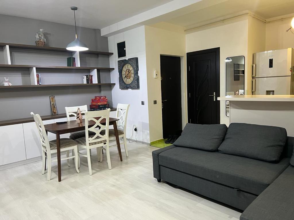 Tudor Central Apartment Mihai Viteazu Square Κλουζ-Ναπόκα Εξωτερικό φωτογραφία
